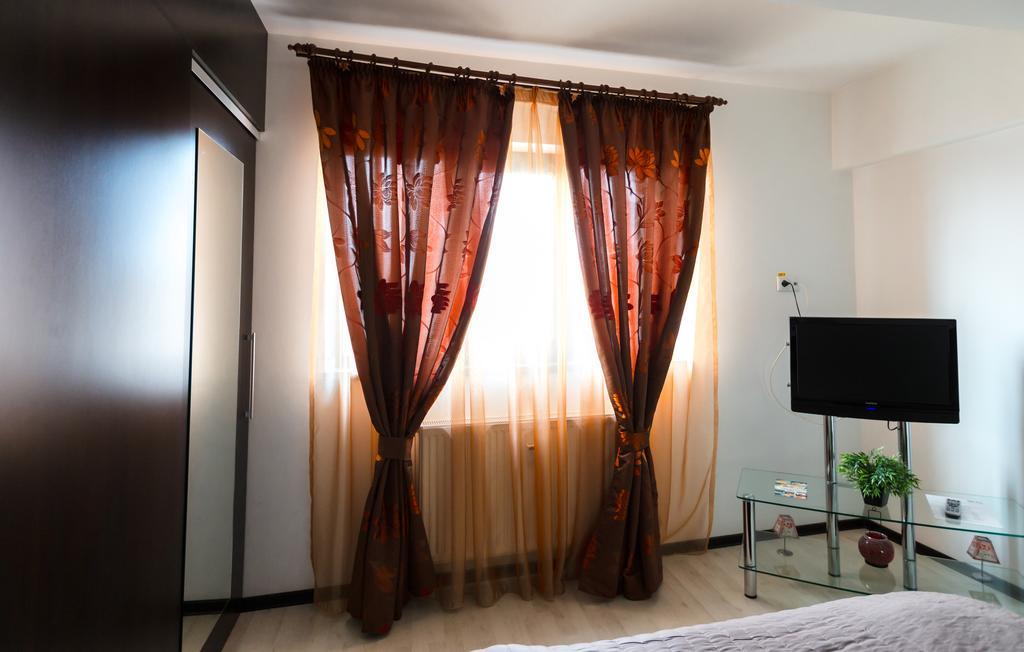 IL Primo Apartments Iasi Esterno foto