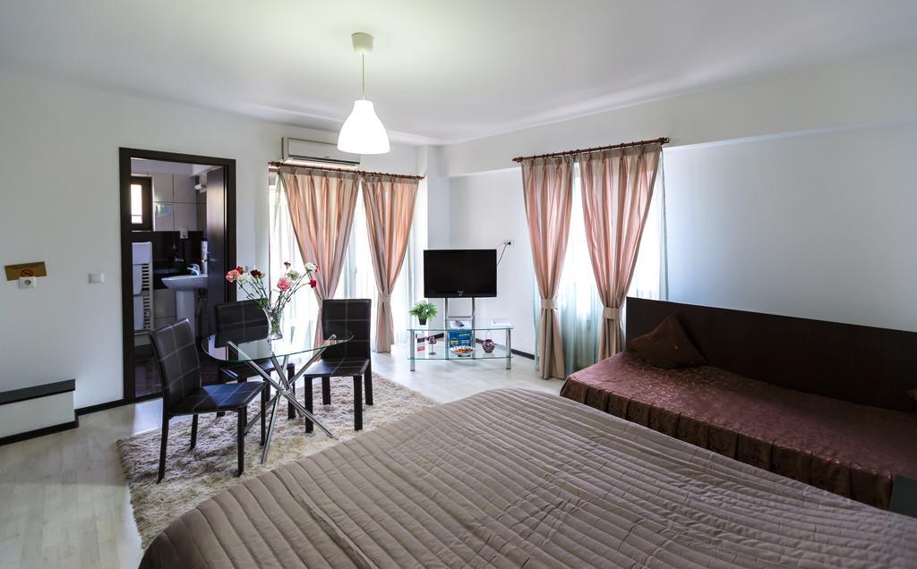 IL Primo Apartments Iasi Esterno foto