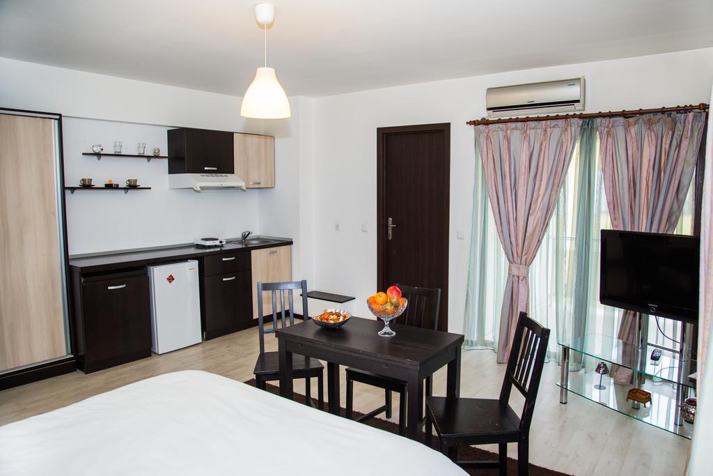 IL Primo Apartments Iasi Esterno foto